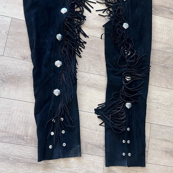 Harley-Davidson Black Leather Jacket with Fringe and Red Lining - Picture 7 of 7